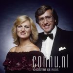 15-08-1985 Lee Towers en Anita Meyer in studio Amsterdam Photo: Govert de Roos/Connu

[keywords]Posed, Half Length, Eyecontact, Smiling[/keywords]